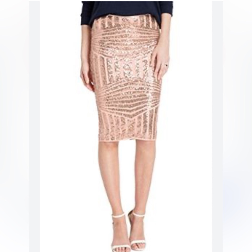 NWT Soprano Size M Gold Sequin Pencil Skirt